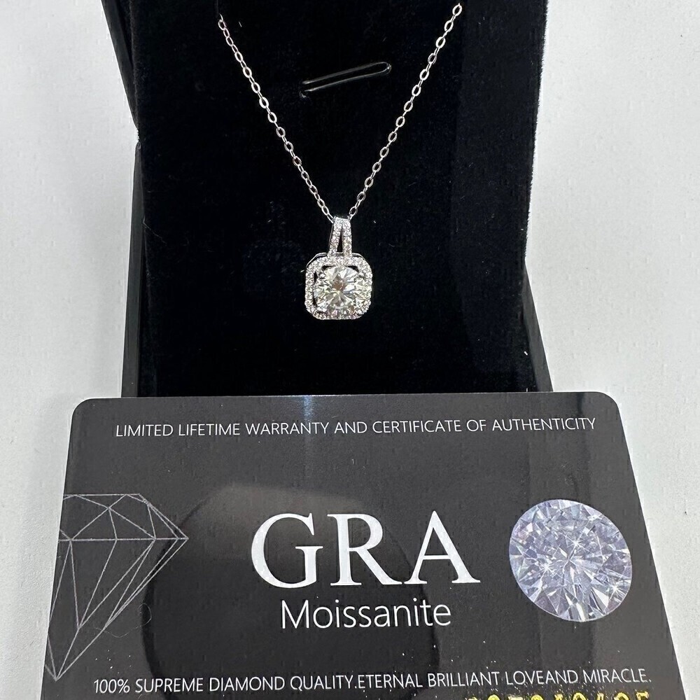 GRA Moissanite Diamond Necklace 2 Ct Pendant Chain Fine Jewelry Halo